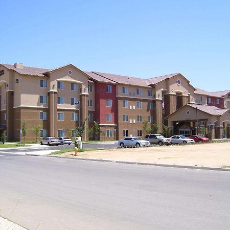 Hampton Inn And Suites Bakersfield North-Airport Exteriör bild
