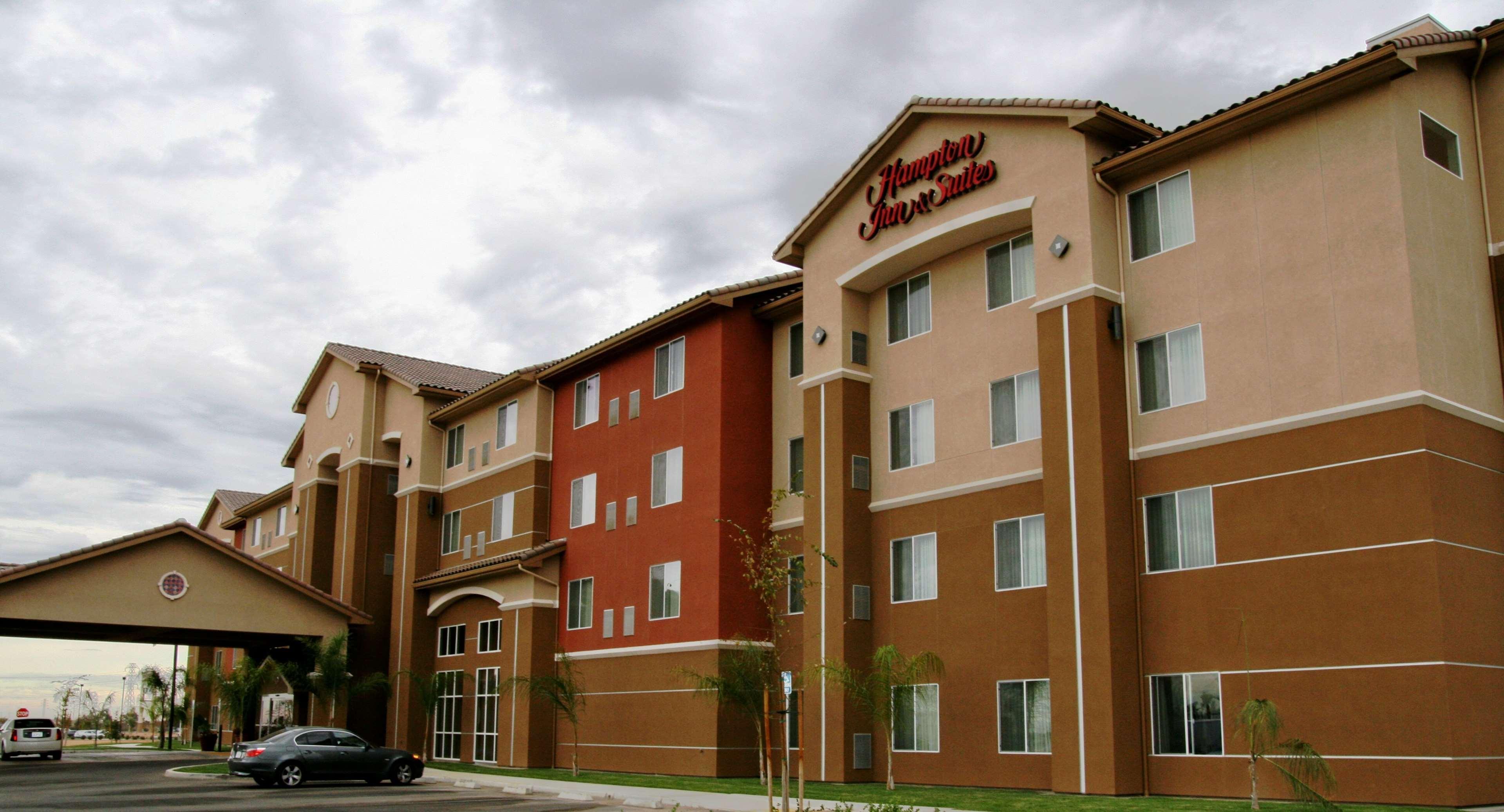 Hampton Inn And Suites Bakersfield North-Airport Exteriör bild